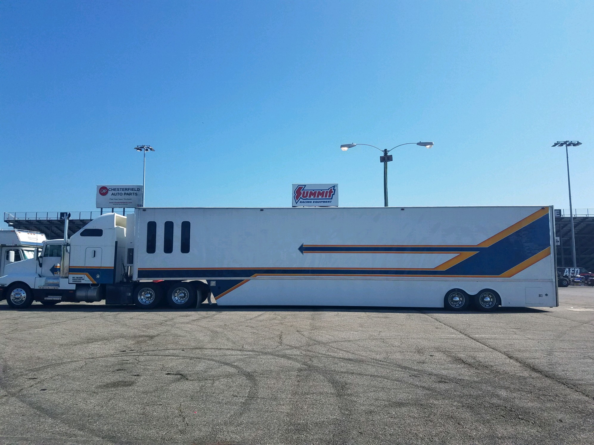Trailer